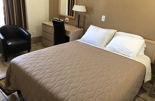 Taft Hotel | Topper Motel
