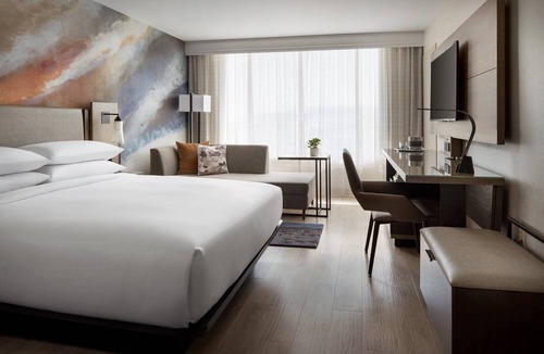 Torrance Hotel | Torrance Marriott Redondo Beach