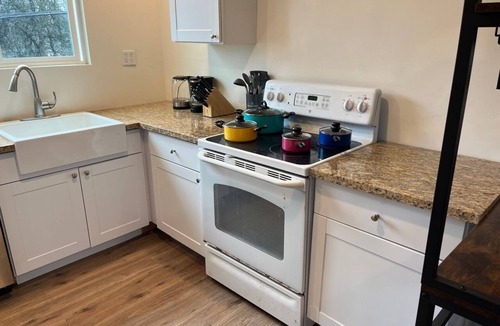 Clearlake House | Totally remodeled and fully furnished single family house. Pet-Friendly.