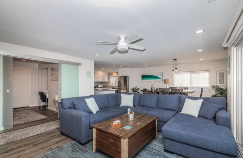 Cardiff-by-the-Sea Condo | Touch Ocean Front Beach Rental