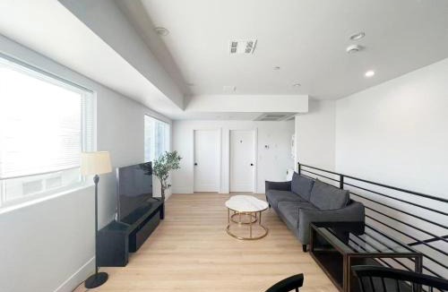 Los Angeles House | Tranquil Culver Hideaway 10 min to the beach