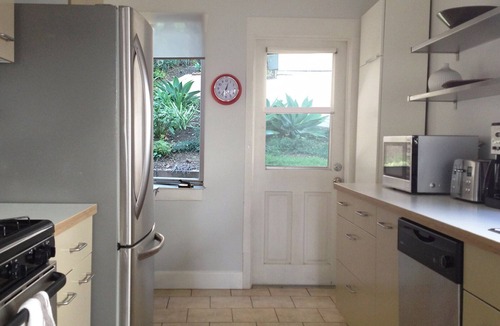 Silver Lake House | Travel in style in the heart of Silver Lake.