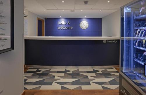 Grove Hotel | Travelodge Kingston upon Thames Central