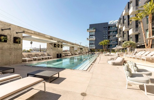 Hollywood Apartment | Trendy Hollywood 1BR w/Pool & Gym, nr Santa Monica Blvd, by Blueground