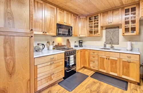 Arcata House | Trillium Bungalow in Arcata