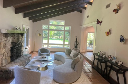 Calabasas House | Turtle