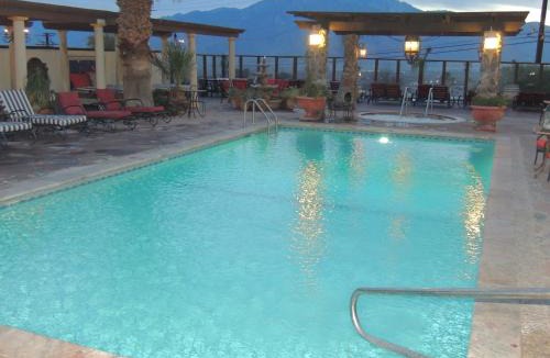 Desert Hot Springs Hotel | Tuscan Springs Hotel & Spa