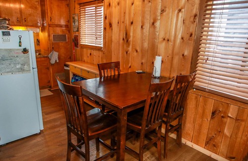 Sugarloaf House | Twin Bear - Close to Hiking, Fireplace, Deck, Barbecue