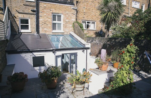 Town Apartment | Two bedroom garden flat in Fulham close to transport and shops.