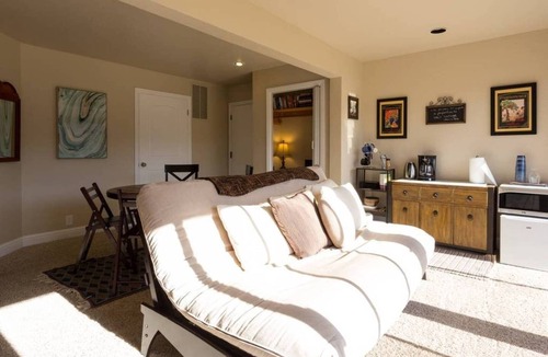 Salinas House | Two Bedroom Suite Spectacular Views 30 Day Rental
