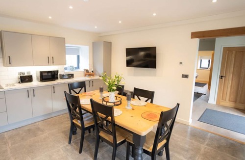 Glyndyfrdwy House | Tyn Llwyn Barn, Llangollen