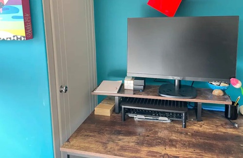 Victoria Apartment | Unique 1BD Flat - 4 Minutes from Victoria Park