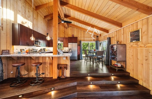 Idyllwild Cabin | Unique Modern Cabin w/spa, dry sauna