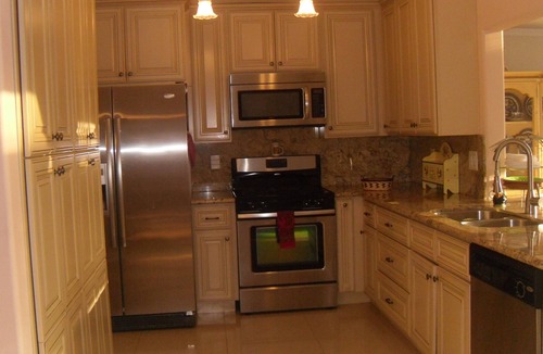 Hacienda Heights House | Up On The Hill, Mountain View, Hiking Trails, Free Summer Concerts,
