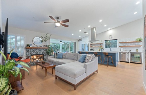 Mount Wilson House | Updated home by Universal Studio