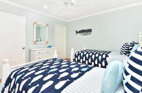 Balboa Peninsula House | Updated Home on the Boardwalk with Private Rear Unit
