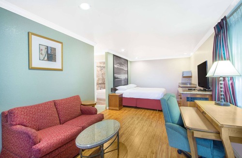 Upper Lake Hotel | Upper Lake Inn and Suites