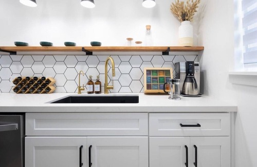 Grant Hill House | Upscale Oasis, Downtown SD, BBQ, Fire Pit & More!