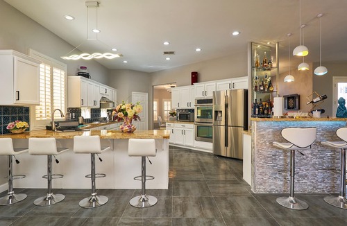 Palm Desert House | Upscale Quiet Luxury Living In Palm Desert! CLOSE to Shopping Golf ⛳️