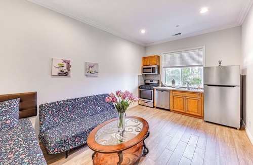 Alessandro Heights Apartment | Upscale Triplex w/Pool Access in Riverside!
