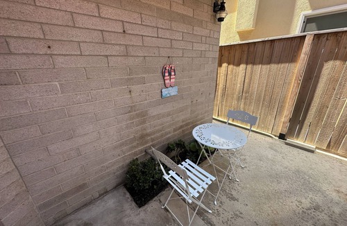 Corona del Mar House | Upstairs Beach Bungalow | Block to Beach