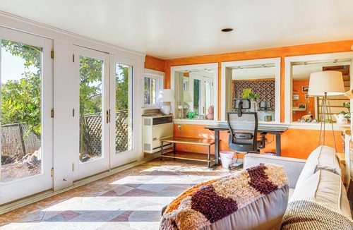 Sunnyside House | Urban San Francisco Retreat: Stunning City Views!