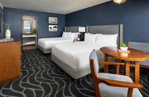 Monterey House | Vacation Day Is Always A Great Idea! Ocean View, Swimming Pool, Pets Allowed