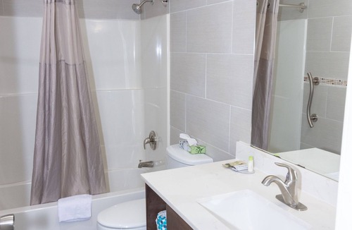 Bellflower Hotel | Value Inn Bellflower
