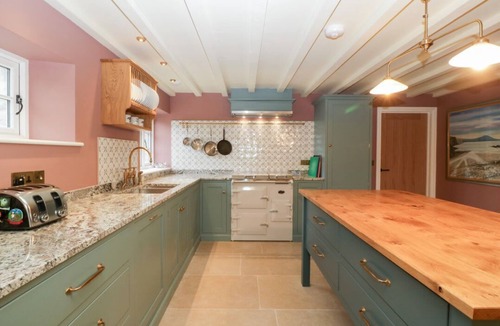 Redbrook Cottage | Velindra Farm Cottage, Peterstow