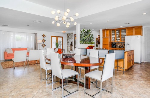 Sonora Sunrise House | Vibrant, family-friendly home with private pool & spa, and gas fireplace
