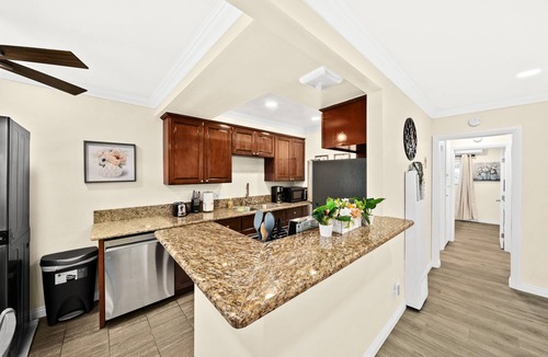 Alhambra Apartment | Vibrant&Refreshing 12 min to Downtown LA
