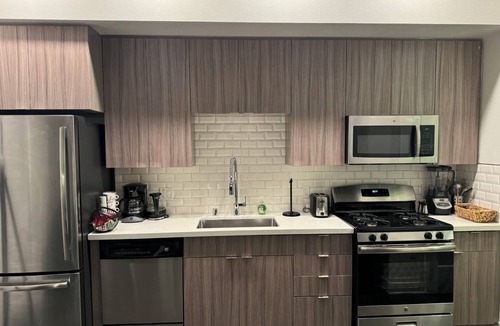 Atwater Village Apartment | Vibrant Unit in Griffith