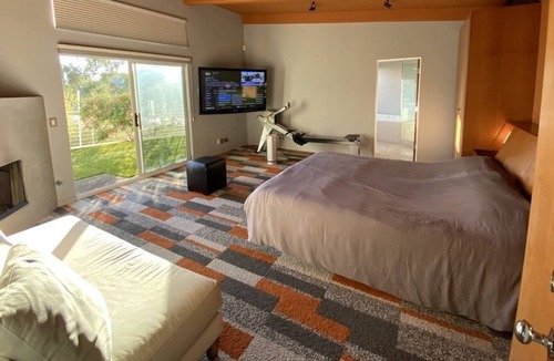 West Hollywood House | Views Views Secure Hollywood Hills Above Sunset Blvd & Near Chateau Marmont