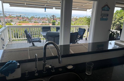 Fort MacArthur Villa | Villa, Los Angeles/San Pedro with mind-blowing panoramic view + full privacy