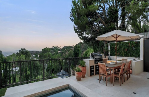 Hollywood Hills House | Villa Solea - Mulholland Retreat w/Pool, Spa & Iconic LA Views