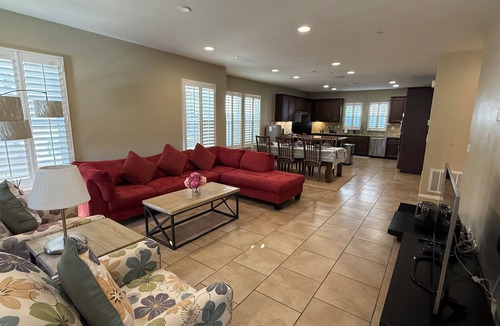 Arcadia House | Visit Arcadia Mall Homes, School District Houses, Comfortable Home on Huntington