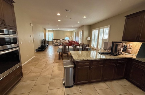 Arcadia House | Visit Arcadia Mall Homes, School District Houses, Comfortable Home on Huntington