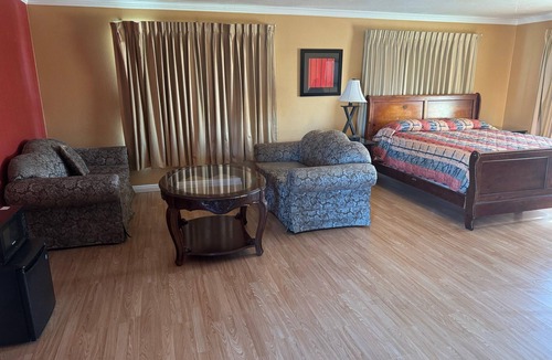 Riverside Hotel | Vista Motel - Riverside