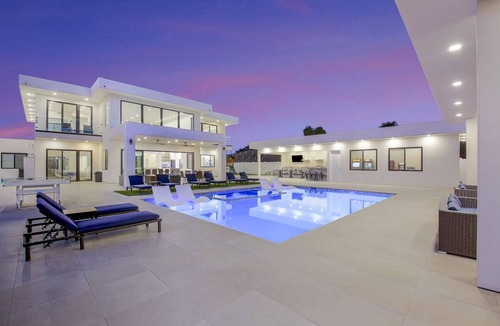 Temecula Villa | Voted Vacation Rental of The Year out of millions of homes on VRBO!