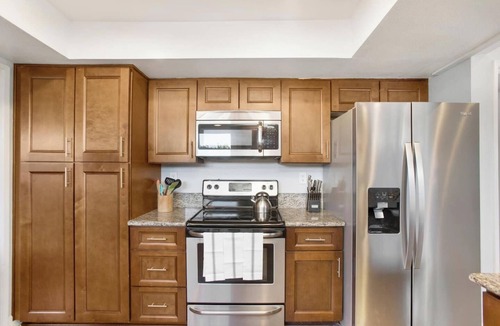 Laguna Niguel House | Walk 2 Lake, Arcade, No Stairs (Sycamore Perch)