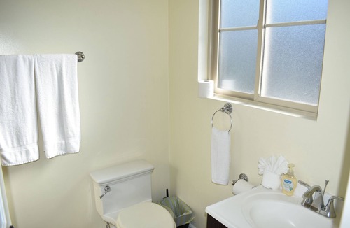 Beverly Hills Apartment | Walk everywhere in Beverly Hills, Cozy 1 bedroom