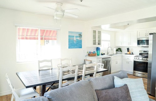 San Clemente House | Walk to Beach! Entire SC Triplex