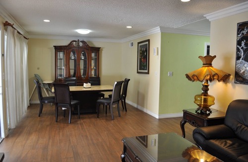 Southwest Anaheim House | Walk To Disneyland! 4 Bedrooms and 3 Bathrooms.