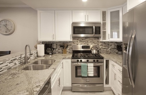 Hermosa Village House | Walk To Disneyland, Disneyland Rental Home 2.