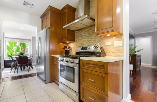 Sherman Oaks House | Walk to Famous Ventura Boulevard w/Pool, Pingpong, BBQ