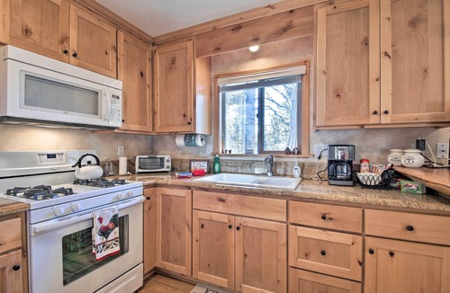 Fawnskin House | Walk to Lake: Rustic Home w/Deck in Fawnskin