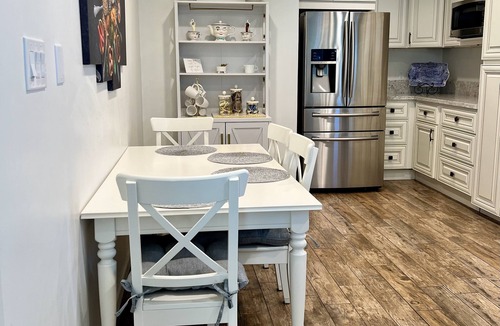 Peninsula House | Walk to the Beach! Spacious home with 2 car garage