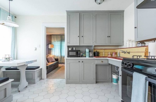 Bonita House | Walking distance to ULV & the Fairplex