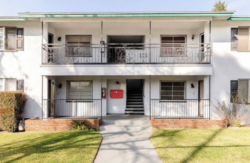 Pasadena Apartment | Walking to Market, Shops - Cozy & Large Apt in Pasadena
