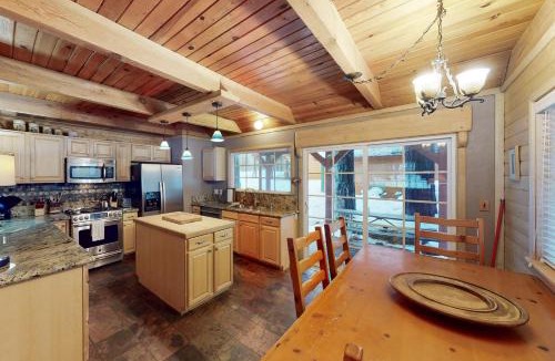 Bijou Park Acres House | Walkup Pines